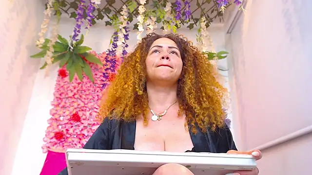 BLONDE SEXYHOT online show from 05.07.26