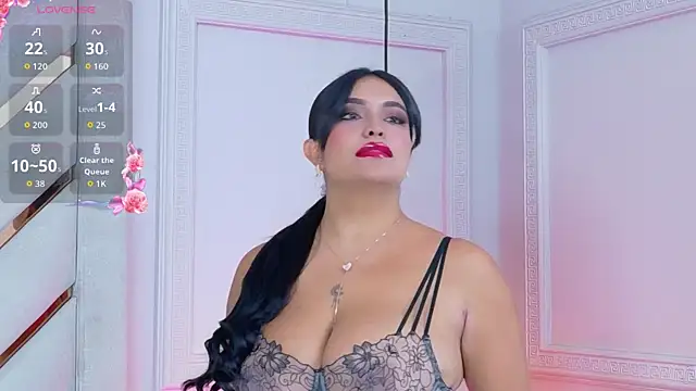 Kendall-Moll online show from 07.14.26