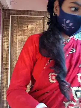 Snapshot of wild_bong_queen chatting on 12.04.25 wild bong queen online show from 12.04.25