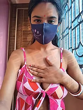 Snapshot of wild_bong_queen chatting on 12.18.25 wild bong queen online show from 12.18.25