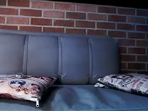 Snapshot of MaximoTorricelli chatting on 03.10.25 MaximoTorricelli online show from 03.10.25