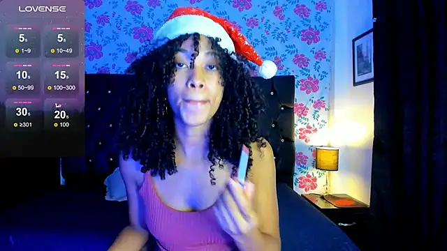 Snapshot of sasha_fox00 chatting on 12.09.24 sasha fox00 online show from 12.09.24