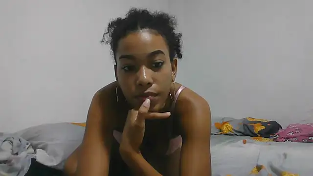 Snapshot of sasha_fox00 chatting on 12.28.24 sasha fox00 online show from 12.28.24