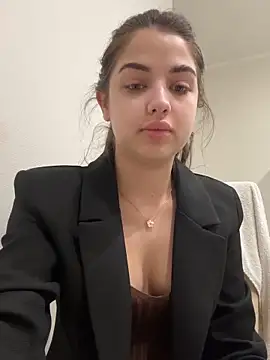 Snapshot of CharleneWoods chatting on 01.21.25 CharleneWoods online show from 01.21.25