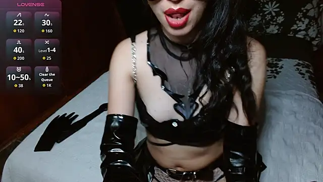 Persefonefire online show from 11.12.25