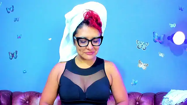 Kaira mosse online show from 05.22.26