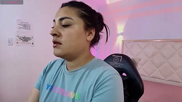 Snapshot of Brendda_tay chatting on 02.20.26 Brendda tay online show from 02.20.26