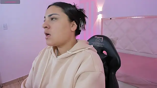 Brendda tay online show from 04.12.26