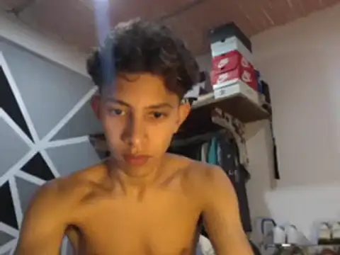 Snapshot of ferchitibellako chatting on 12.31.24 ferchitibellako online show from 12.31.24