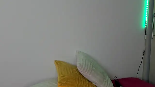 AnneteLynch online show from 02.17.25