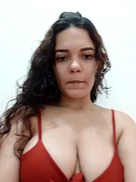 Snapshot of BranquinhaRj177 chatting on 04.17.26 BranquinhaRj177 online show from 04.17.26