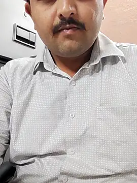 Akhil3290 online show from 05.21.26