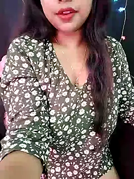 Snapshot of Sexy_Anika-for_you chatting on 02.15.25 Sexy Anika-for you online show from 02.15.25
