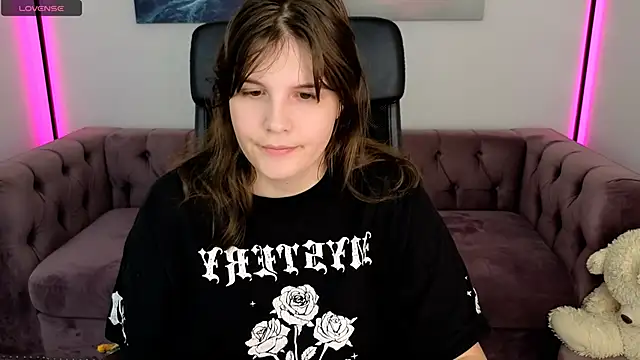 Ruyjin Choi online show from 10.17.25