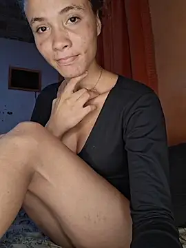 HelenHoltz online show from 04.06.26