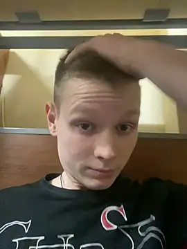 fameboyboo online show from 01.03.25