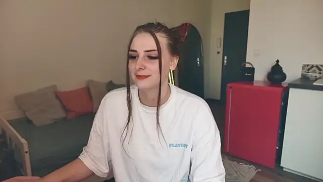 ce leste   online show from 02.04.26