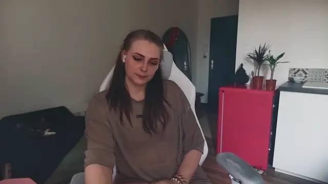 ce leste   online show from 03.07.26