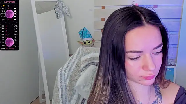 Bella XO online show from 12.13.24