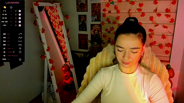 Bella XO online show from 11.04.25