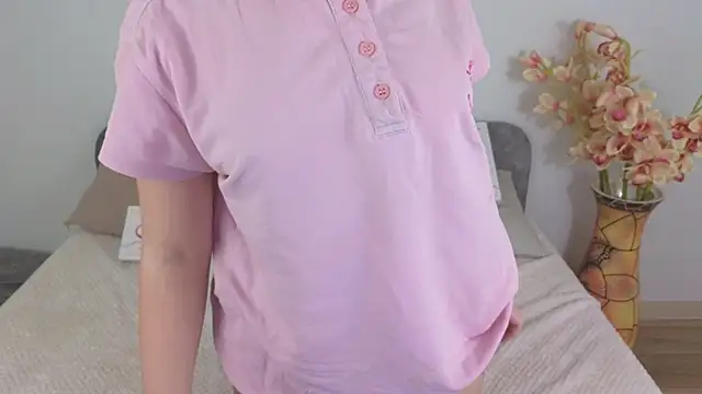 Ellie Sunset online show from 02.06.25