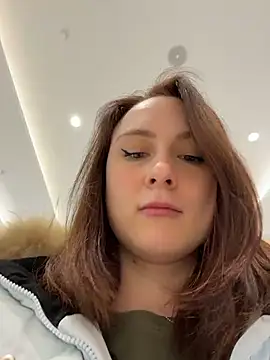 Snapshot of Dina_Tease chatting on 02.12.26 Dina Tease online show from 02.12.26