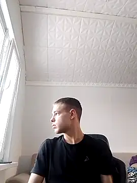 pretty roman online show from 02.18.25