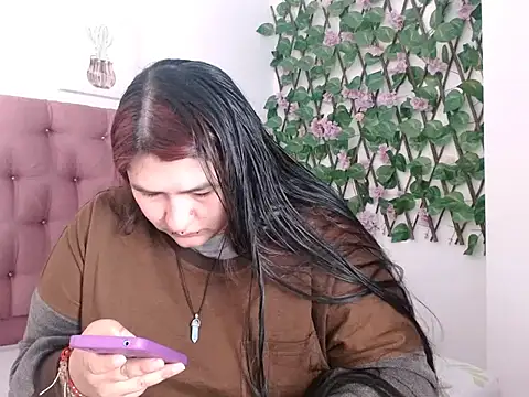  69HONRY online show from 11.20.25