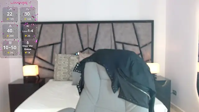 adhara cortez online show from 11.13.25