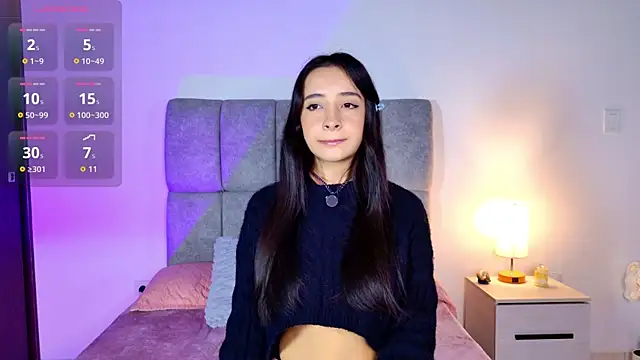 Snapshot of melanie_hills chatting on 06.09.26 melanie hills online show from 06.09.26