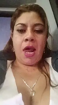 Snapshot of Laura-Hernandez chatting on 12.27.24 Laura-Hernandez online show from 12.27.24