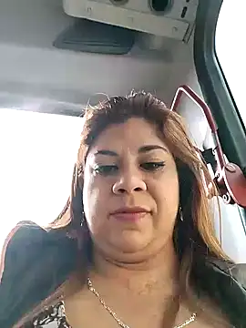 Snapshot of Laura-Hernandez chatting on 01.02.25 Laura-Hernandez online show from 01.02.25