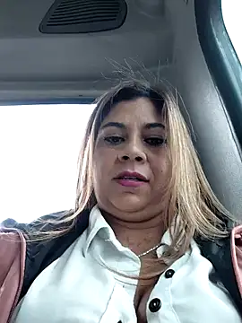 Laura-Hernandez online show from 11.12.25