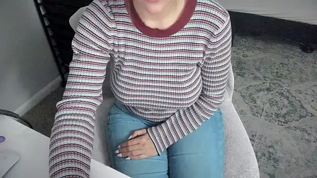 bigb00tyjudyyX online show from 10.27.25