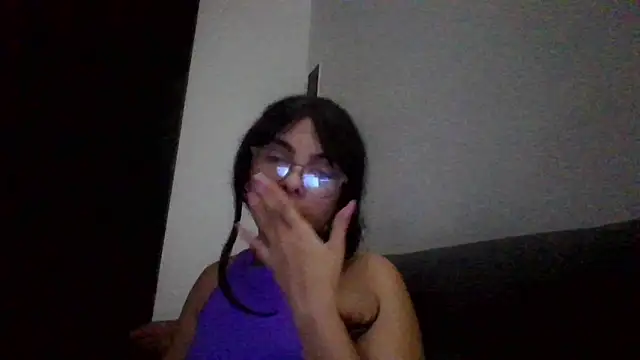 Kiri Cutee online show from 01.31.25