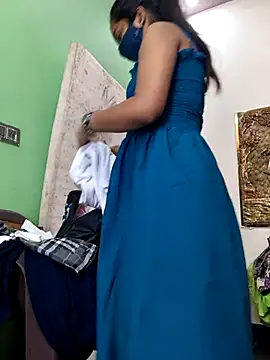 Snapshot of Ananya_34 chatting on 11.19.25 Ananya 34 online show from 11.19.25