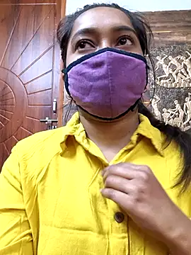 Snapshot of Ananya_34 chatting on 11.24.25 Ananya 34 online show from 11.24.25