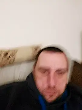 HE-M123 online show from 10.07.25