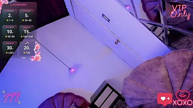 Alliemilky online show from 04.08.26