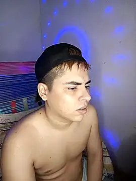 Snapshot of CARKIS-69 chatting on 12.10.24 CARKIS-69 online show from 12.10.24