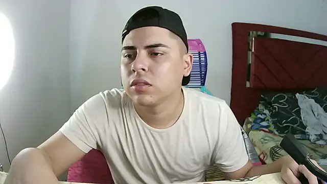 Snapshot of CARKIS-69 chatting on 01.24.25 CARKIS-69 online show from 01.24.25