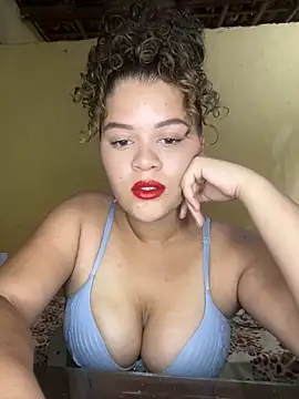 Snapshot of amora54 chatting on 03.11.25 amora54 online show from 03.11.25