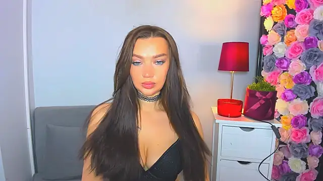 OliviaFantasy online show from 10.22.25