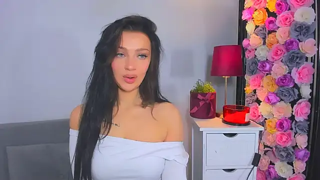 OliviaFantasy online show from 11.11.25