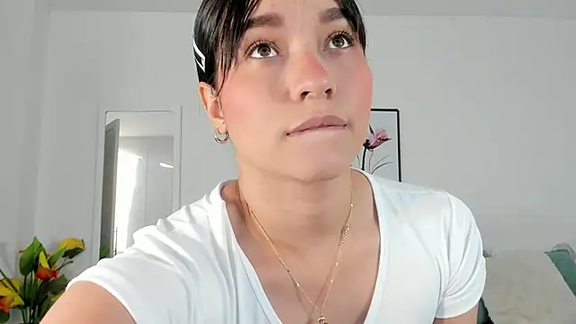 Maia W10 online show from 01.21.25