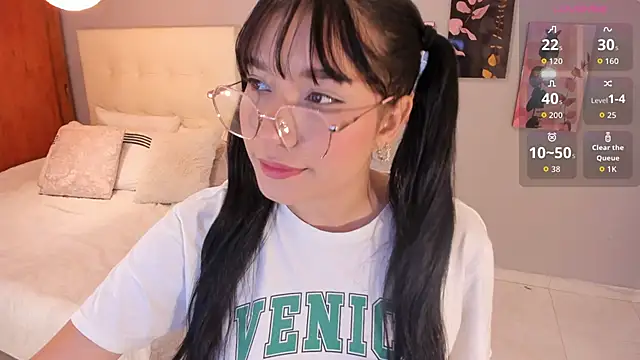 Maia W10 online show from 01.15.26