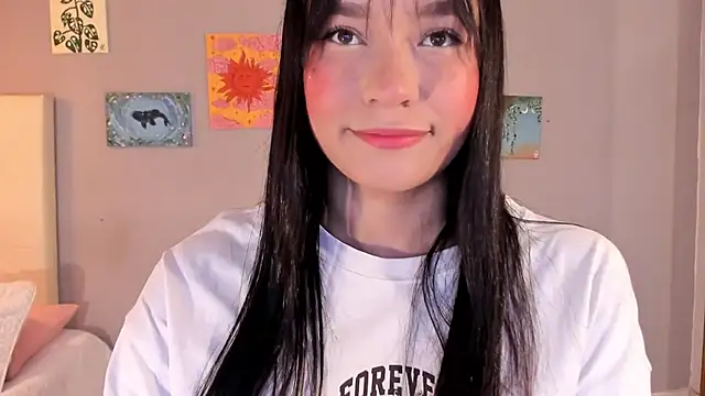 Maia W10 online show from 04.10.26