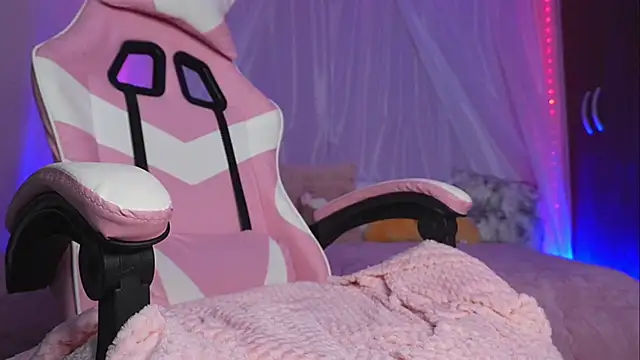 Lilou albrecht online show from 03.30.26