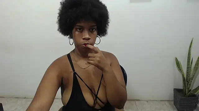 CanellaHill online show from 12.11.24