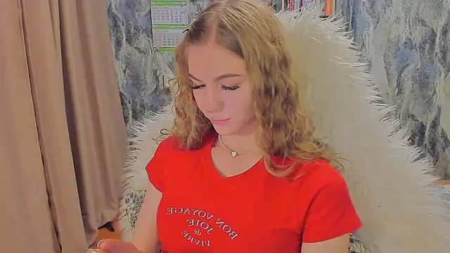 JuxxxsyBunx online show from 11.30.25